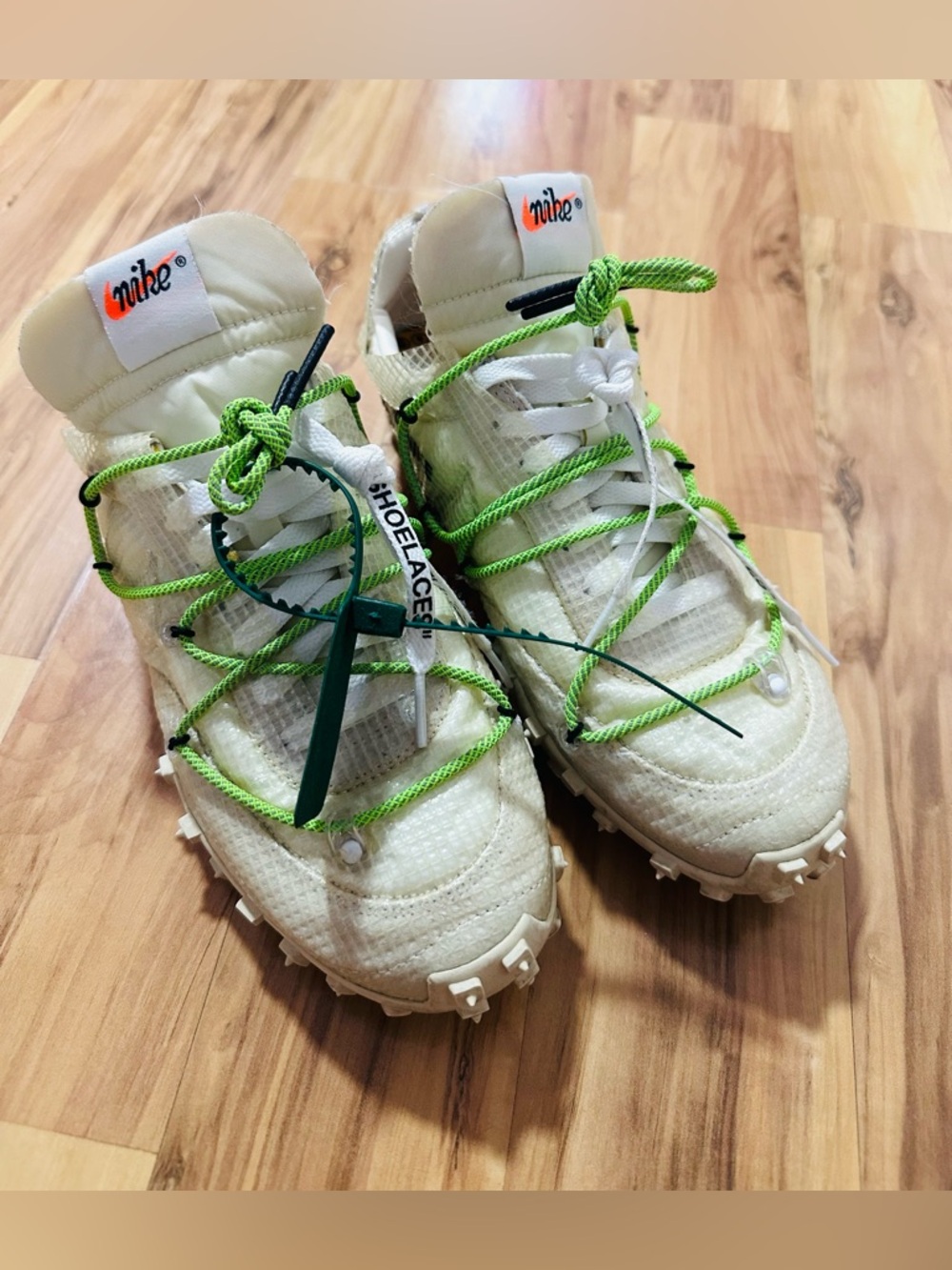 Off-White x Nike Waffle Racer Women’s CD8180-100 Sneakers, Colorful,Excellent